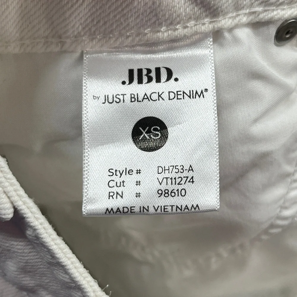 Just Black Denim JBD Shorts Womens XS White Jorts Frayed Raw Hem Summer Festival